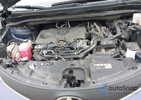 2021 Toyota Sienna Le z USA, uszkodzony, nr VIN 5TDBRKEC4MS005427